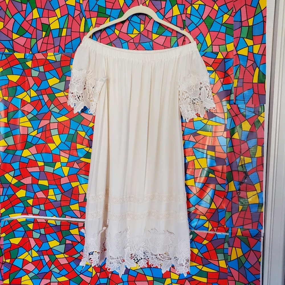 Taylor & Sage Crochet Off Shoulder Lace Midi Dress‎ Short Sleeves Pullover Cream